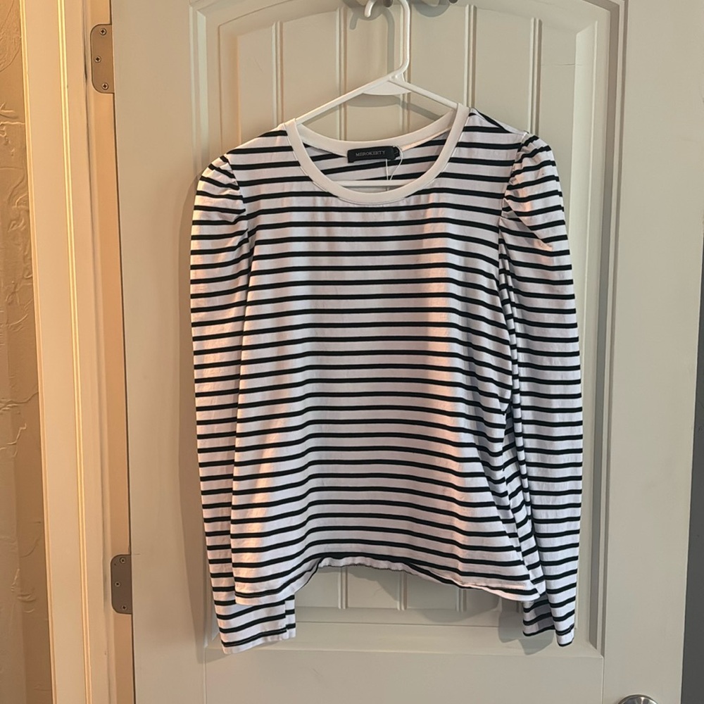 Amazon Long Sleeve Top